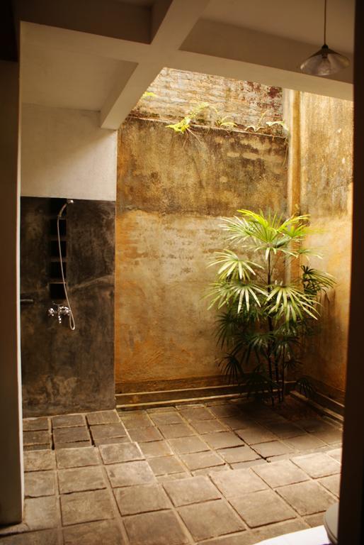 The Havelock Place Bungalow Colombo Extérieur photo